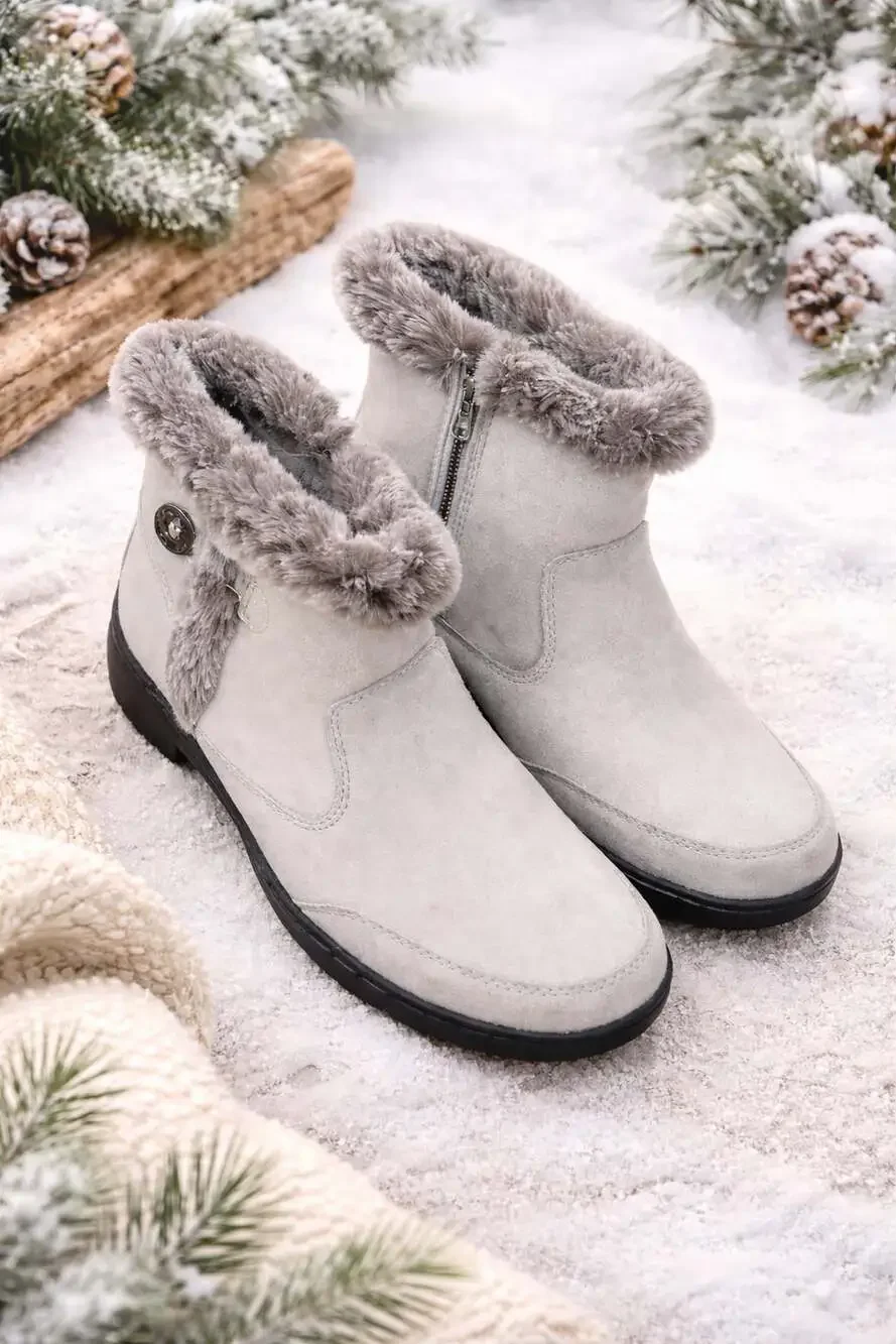 Khombu Women's Faux Fur Trim Ankle Boots with Side Zip and Button Detail Size 8
